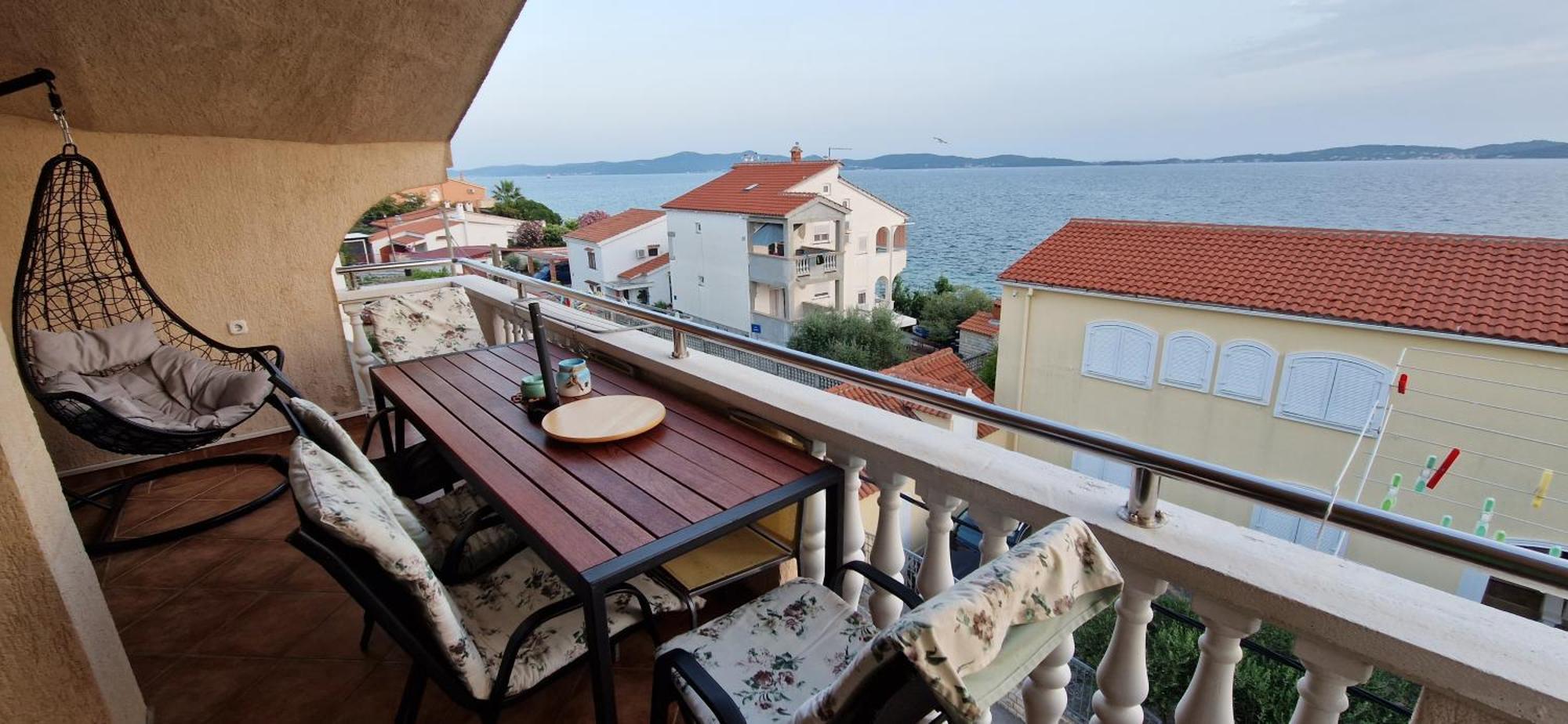 Villa Ivan Бибине Екстериор снимка
